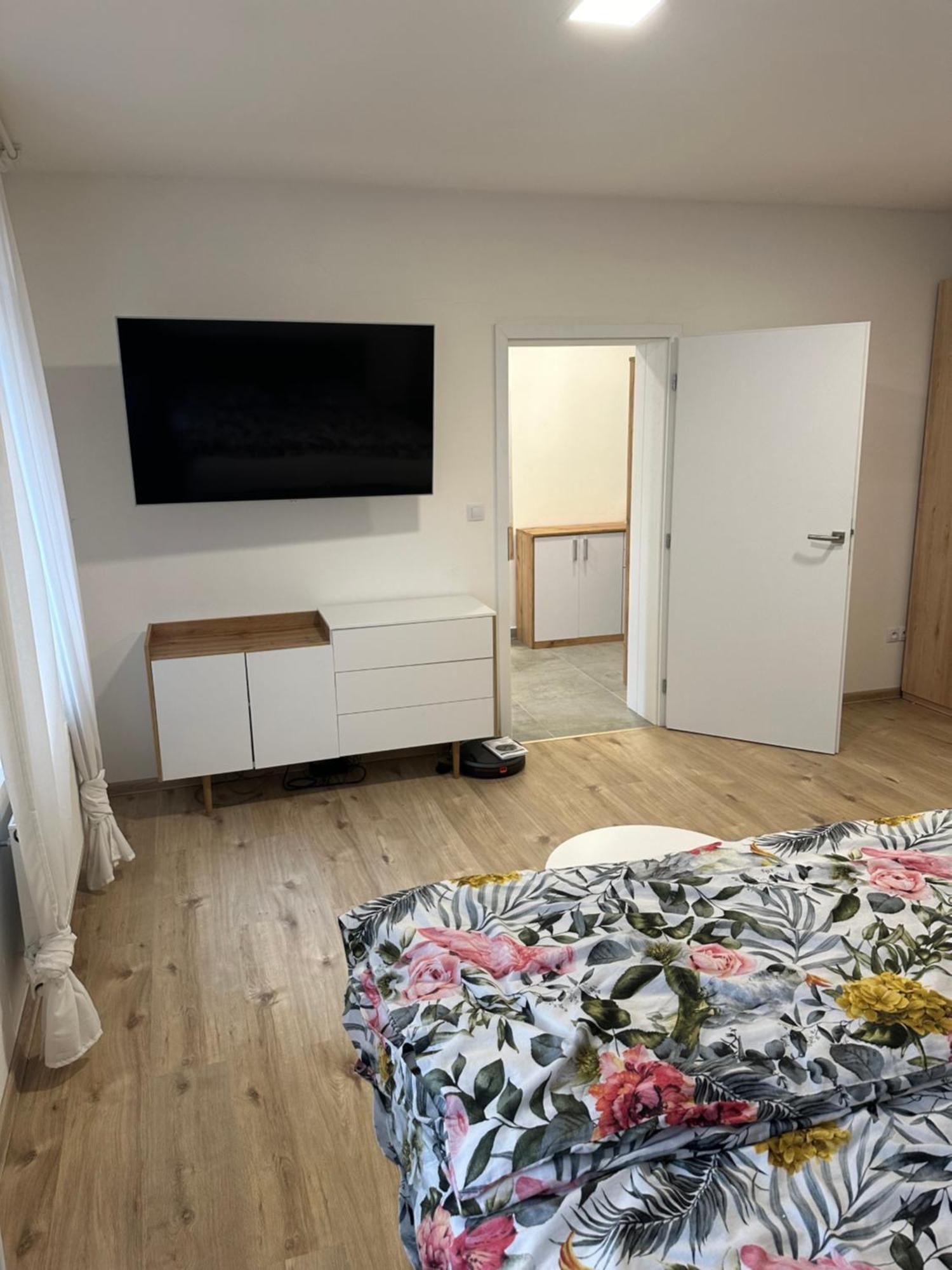 Pritluky Horni Apartment Břeclav Exterior foto